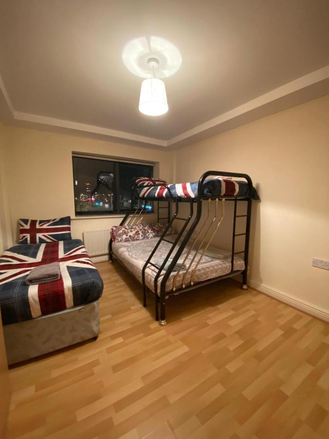 The Sentinel Tower Airport Apartments Ballymun Bagian luar foto