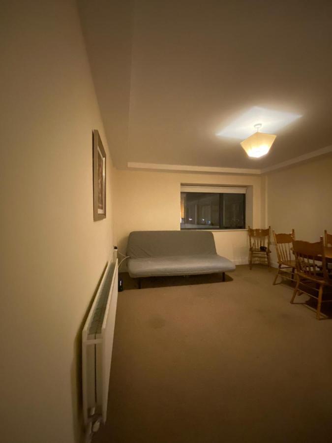 The Sentinel Tower Airport Apartments Ballymun Bagian luar foto