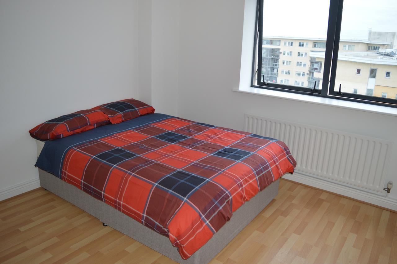 The Sentinel Tower Airport Apartments Ballymun Bagian luar foto