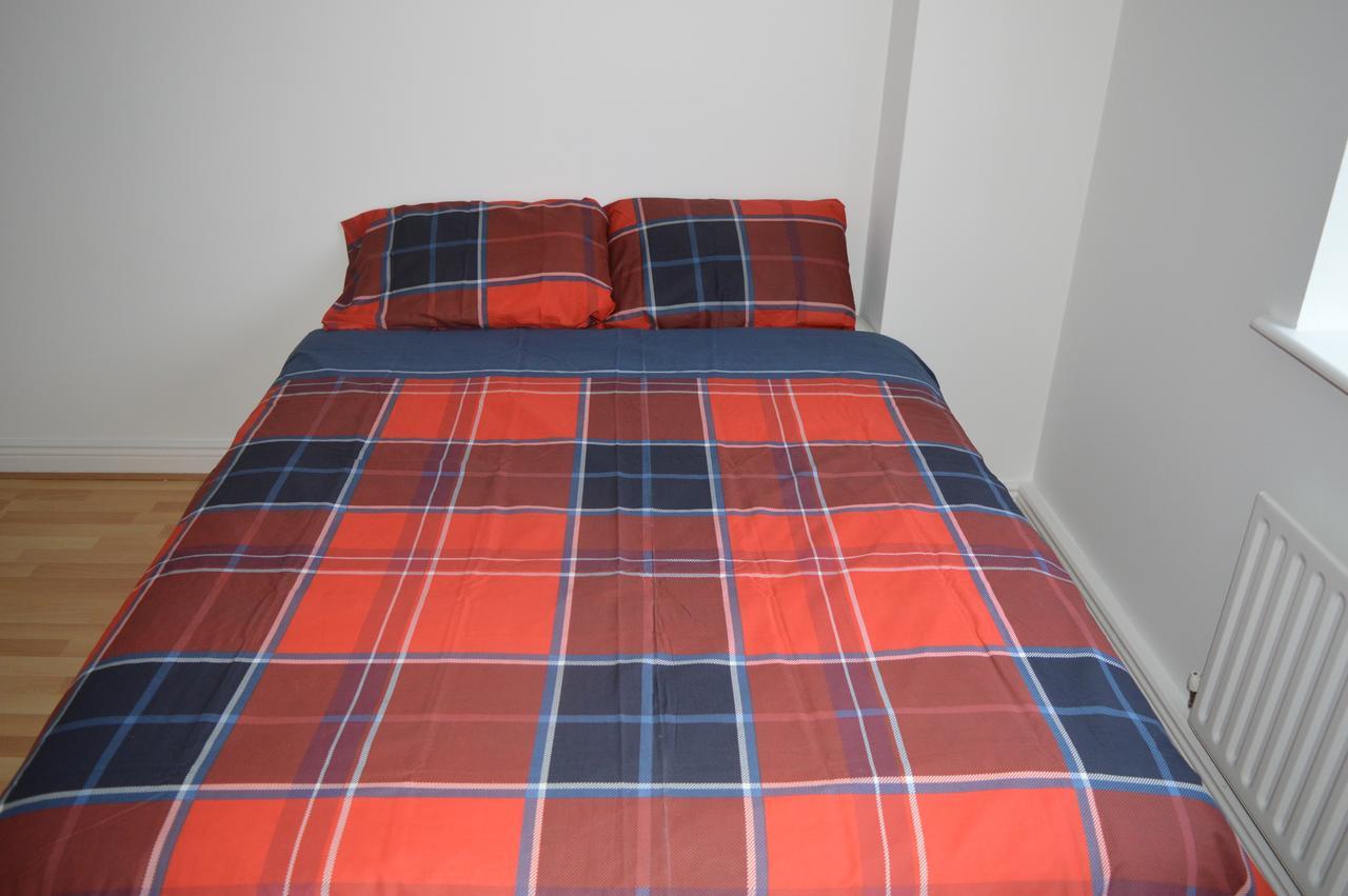 The Sentinel Tower Airport Apartments Ballymun Bagian luar foto
