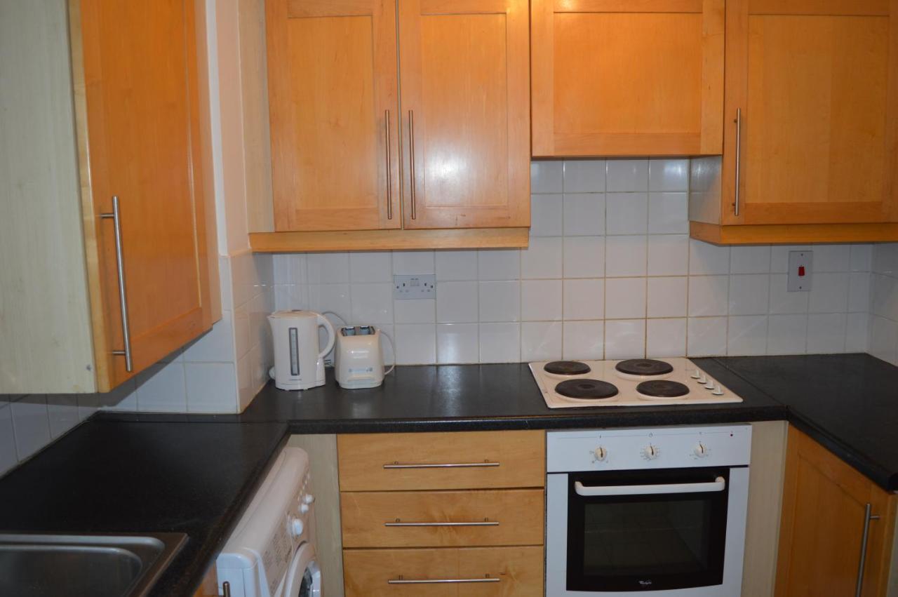 The Sentinel Tower Airport Apartments Ballymun Bagian luar foto