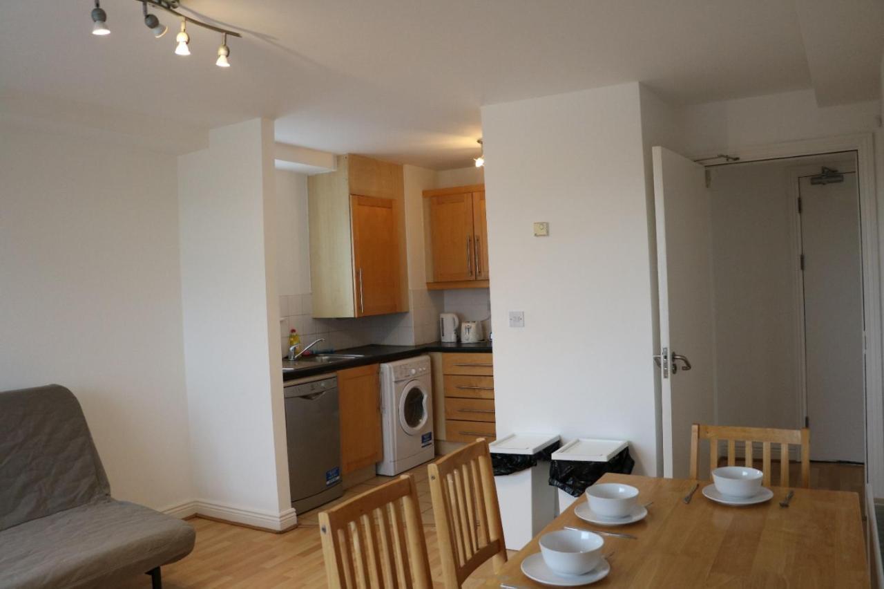 The Sentinel Tower Airport Apartments Ballymun Bagian luar foto