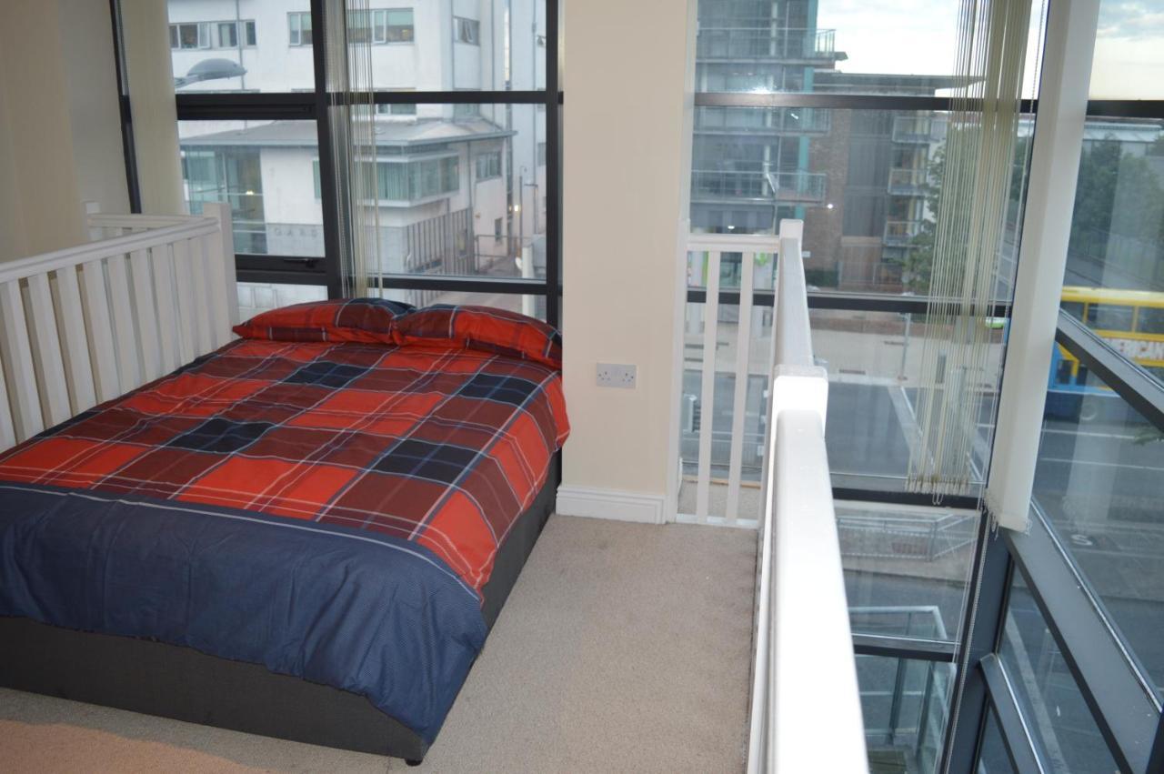 The Sentinel Tower Airport Apartments Ballymun Bagian luar foto