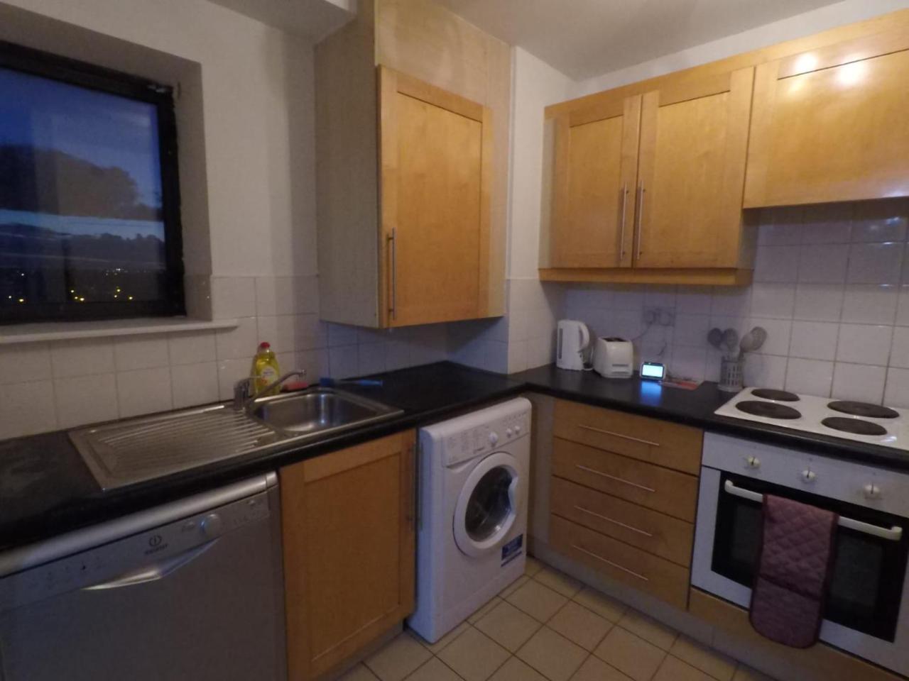 The Sentinel Tower Airport Apartments Ballymun Bagian luar foto