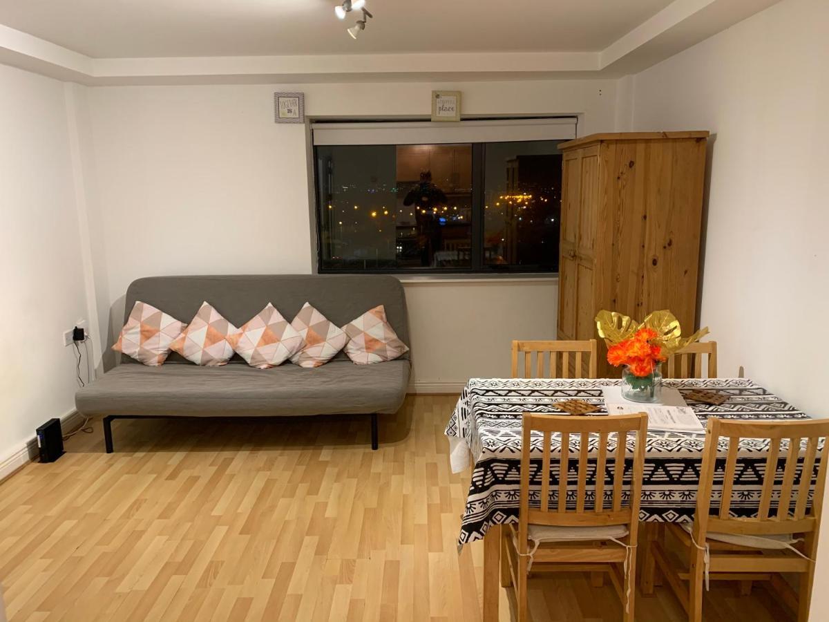 The Sentinel Tower Airport Apartments Ballymun Bagian luar foto